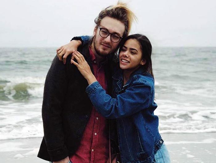 Антония Джентри и Эзра Паундс