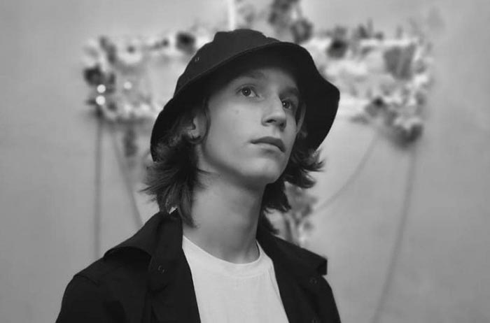 рэпер Антоний Толмацкий (Киселев)