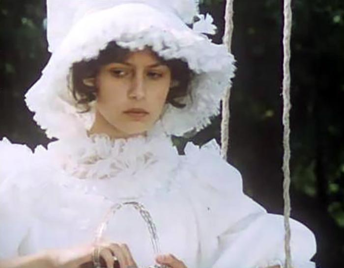 Аудинга Аукштикальните в фильме Английский вальс