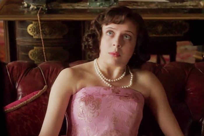 Бел Паули в фильме Лондонские каникулы