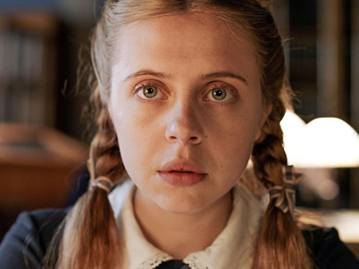 Бел Паули в фильме Пепел в снегу