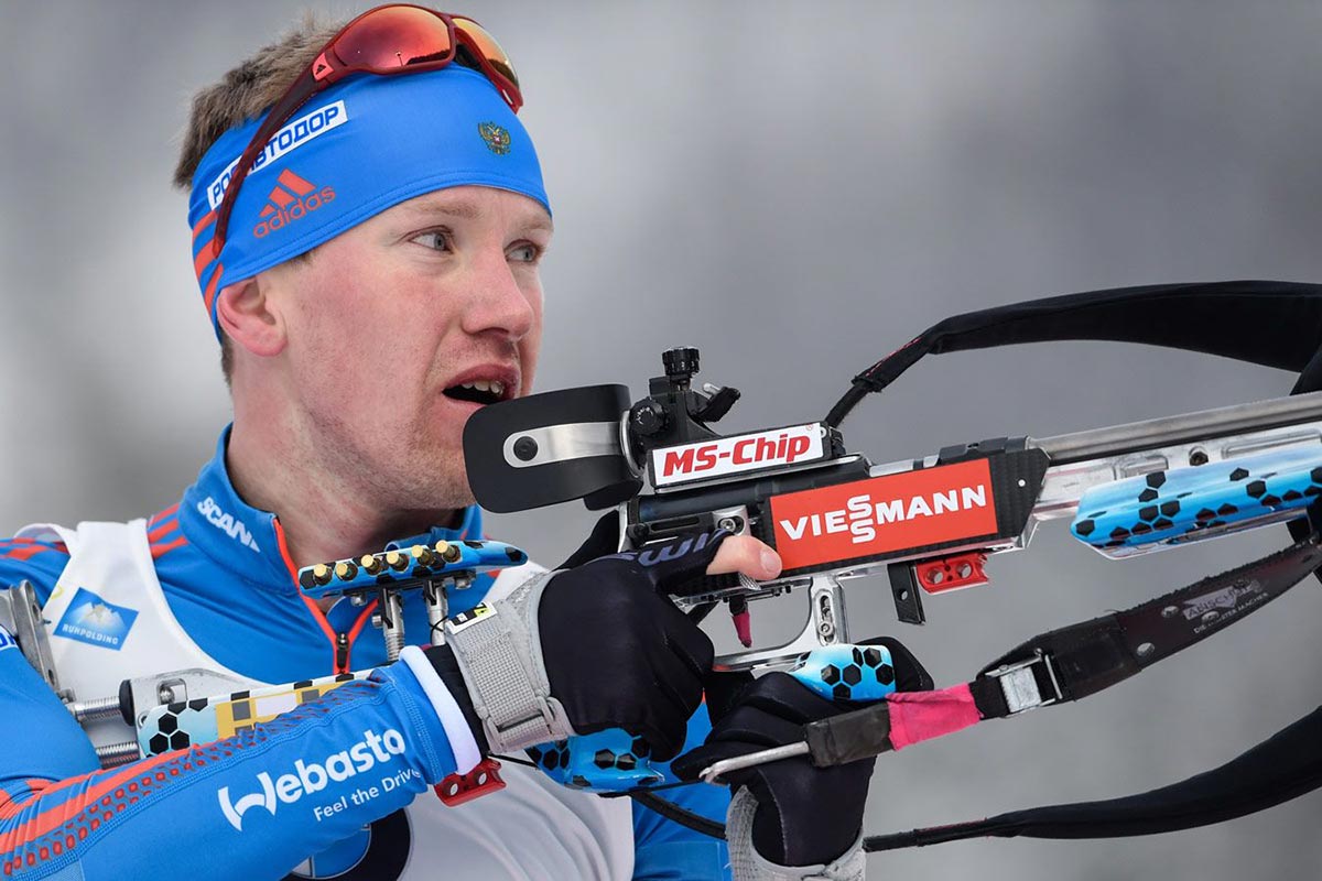 биатлонист Алексей Волков