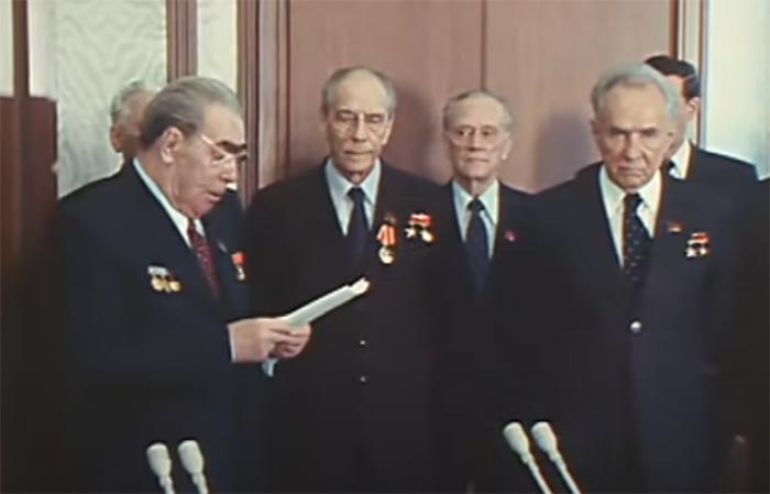 Леонид Брежнев Арвид Пельше Алексей Косыгин