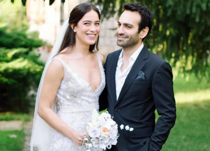 Бугра Гюльсой и Нилюфер Гюрбюз