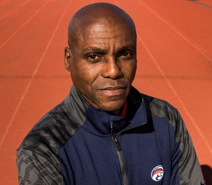 американский легкоатлет Карл Льюис