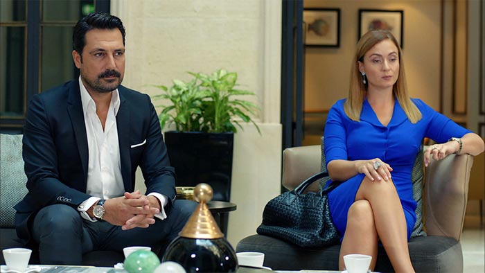 Джейда Дювенджи в сериале Семья моего отца