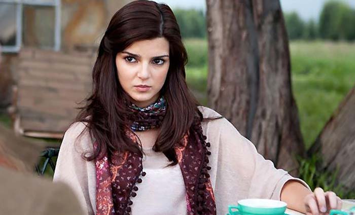 Клара Лаго в фильме Бункер