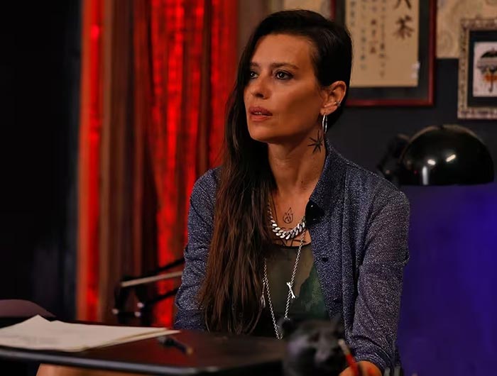 Клаудия Пандольфи в сериале Лето 1990