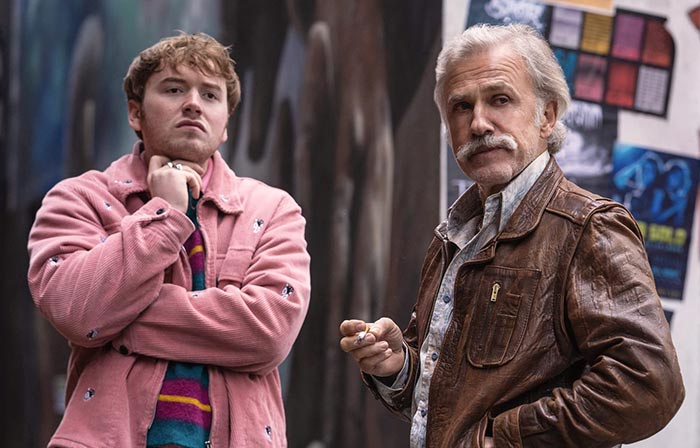 Купер Хоффман в фильме Киллер в отставке