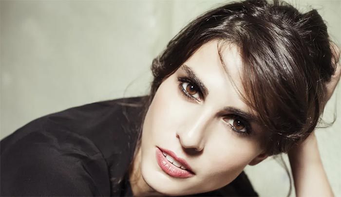 актриса Даниела Марра