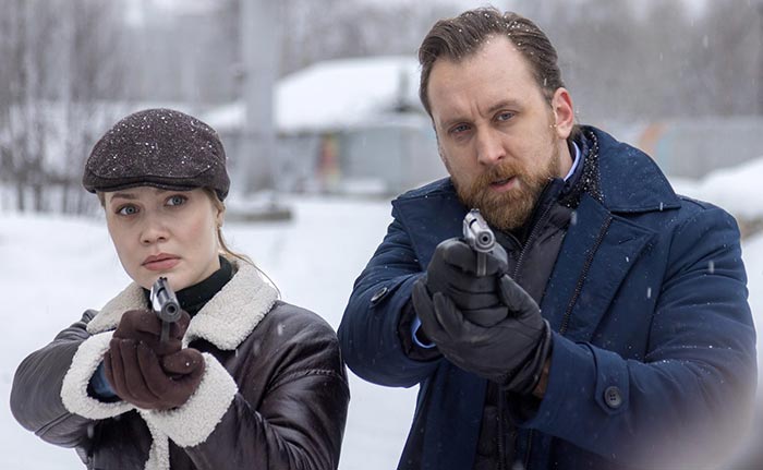 Данила Якушев в сериале Блонды