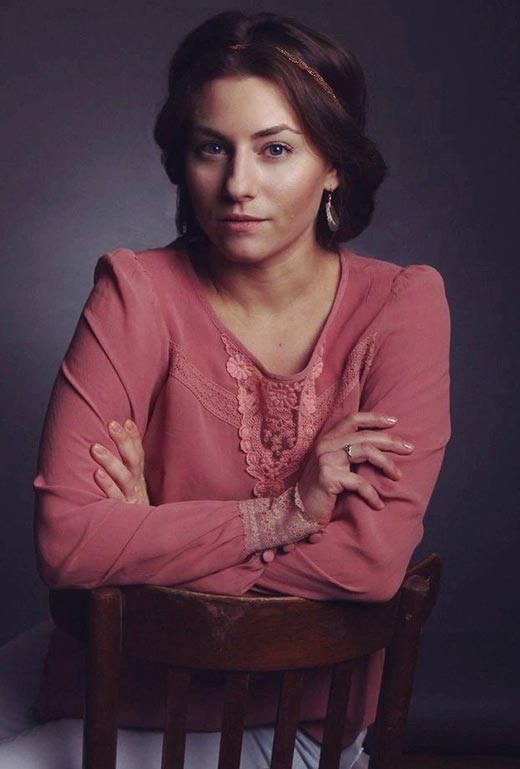 актриса Дарина Димидкина