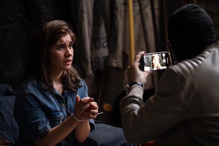 Дарина Овчинникова в сериале Таксопарк 13