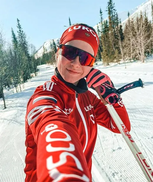 Дарья Непряева в юности