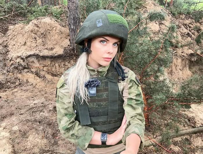 Дарья Швыдкая на фронте