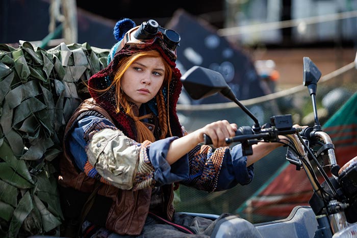 Даяна Гудз в сериале Академия дружбы