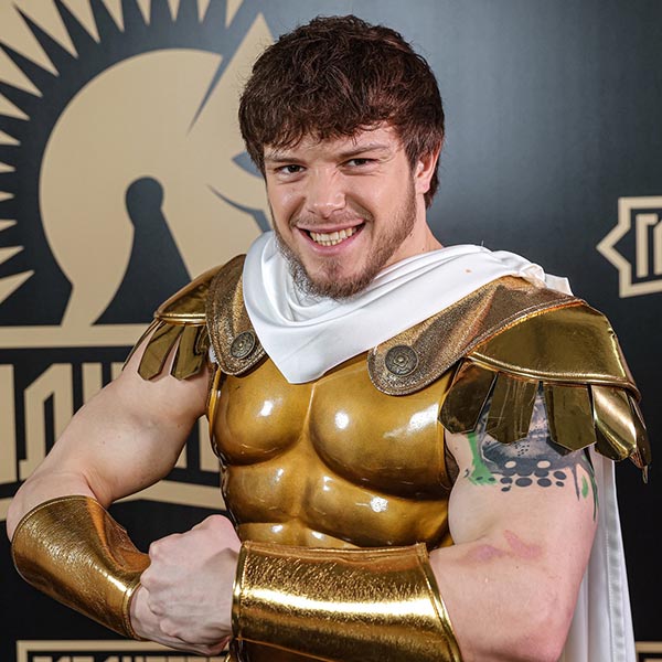 Динар Хайртдинов в шоу Гладиаторы