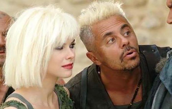 Дино Аббрешиа в фильме 2061: Исключительный год