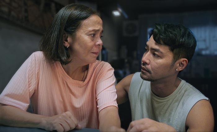 Долли де Леон в фильме Ключ к сердцу