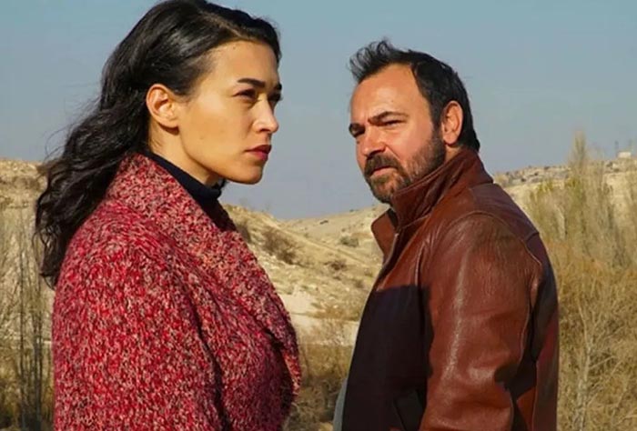 Эджем Озкая в сериале Гора сердца