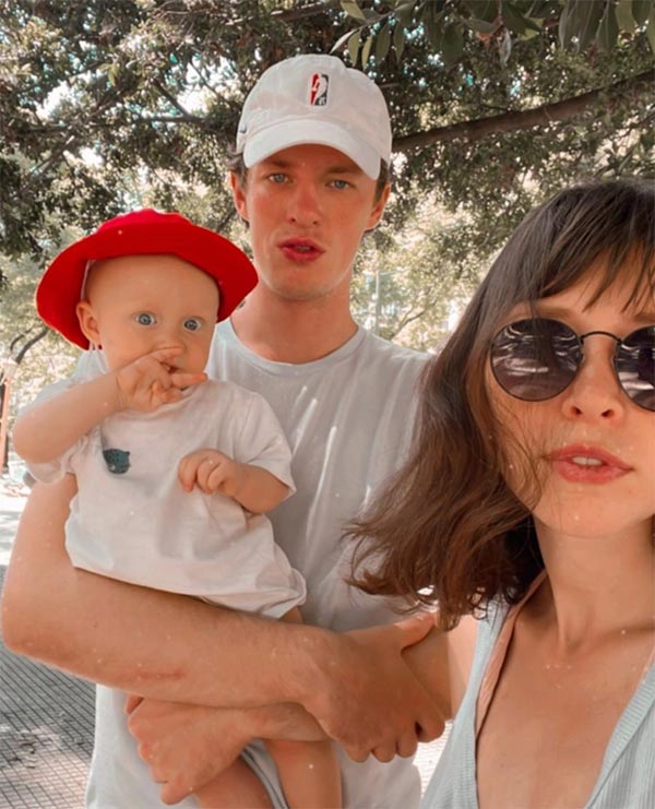 Екатерина Агеева с мужем и сыном