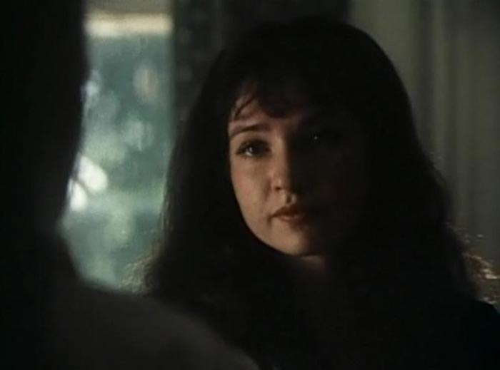 Елена Данова в фильме Тело