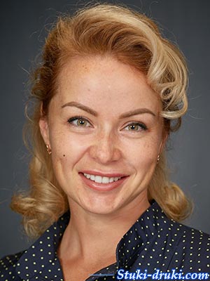 Елена Крисанова