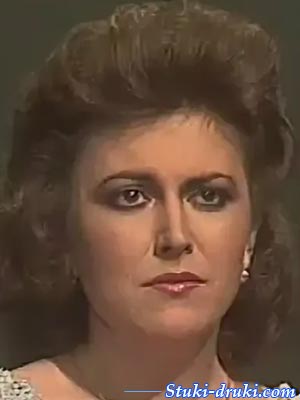 Елена Школьникова