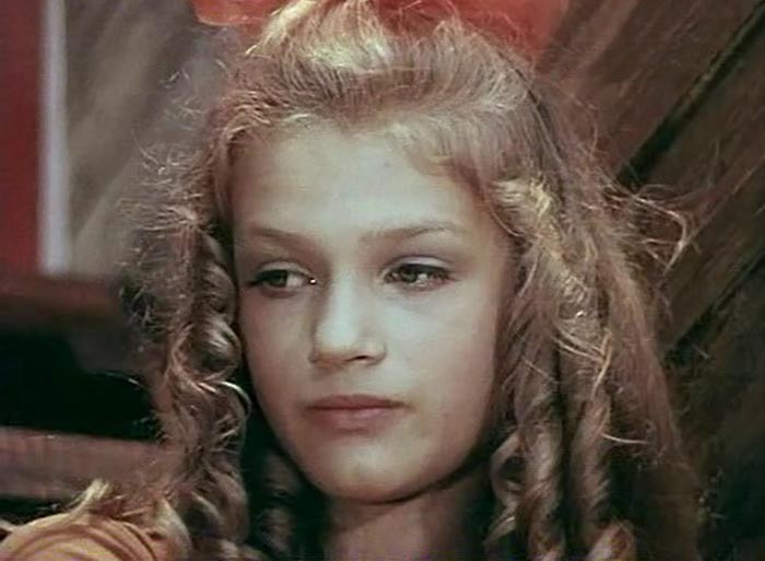 Елена Соколова в фильме Волшебный круг 2