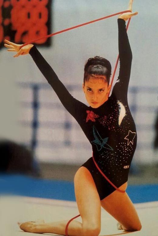 художественная гимнастка Елена Витриченко
