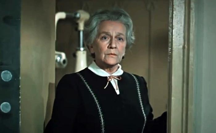 Елизавета Солодова в фильме Фронт в тылу врага