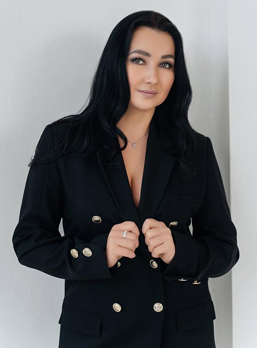 актриса Эльмира Саматова