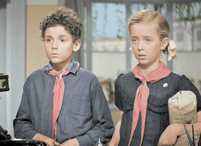 Эля Быковская в фильме Подкидыш