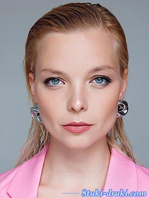 Эмилия Коста