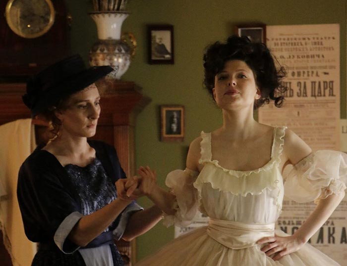 Эмилия Спивак в сериале Раневская