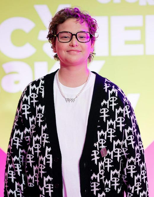 певец Энджел Жуков