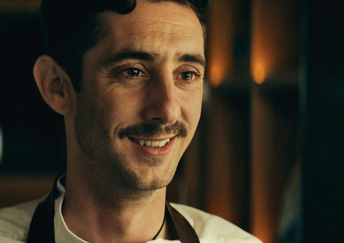 Энрик Окер в фильме Битва шефов