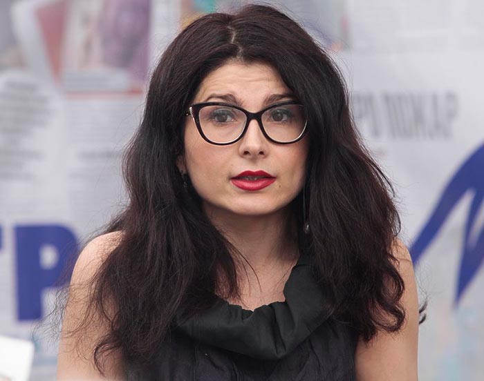 журналистка и писательница Ева Меркачёва