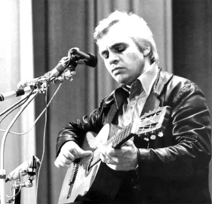 певец Евгений Клячкин