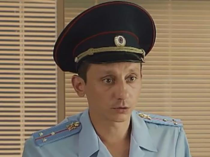 Евгений Ковалюк в сериале В тени больших чисел. По следу дождя