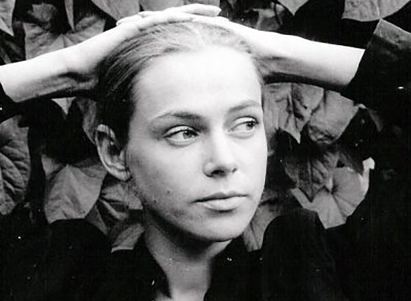 актриса Евгения Похвалынская