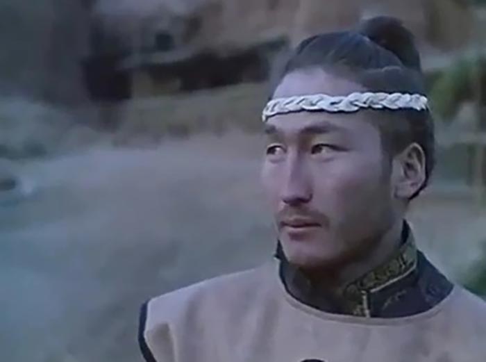 Фархад Аманкулов в фильме Дикий Восток