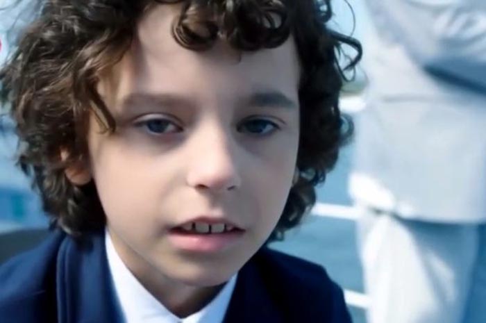 Филипп Андрейчиков в фильме Как выйти замуж за француза