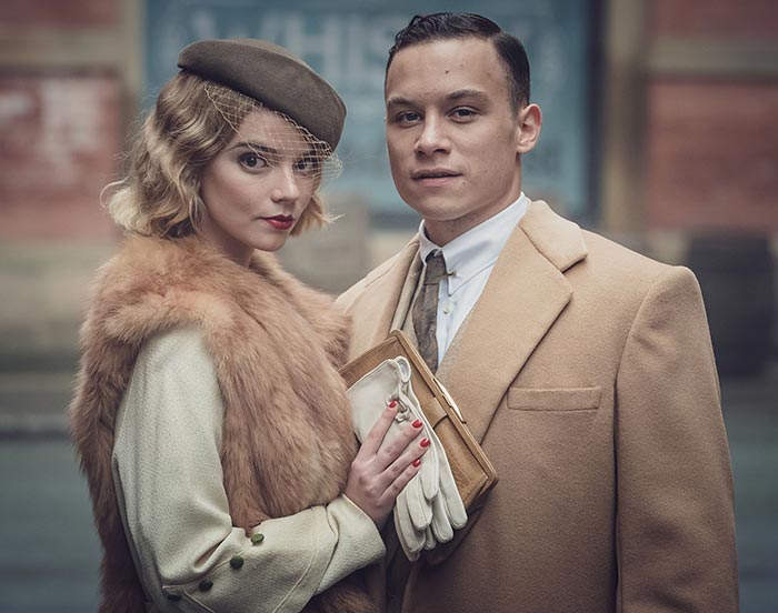 Финн Коул в сериале Острые козырьки