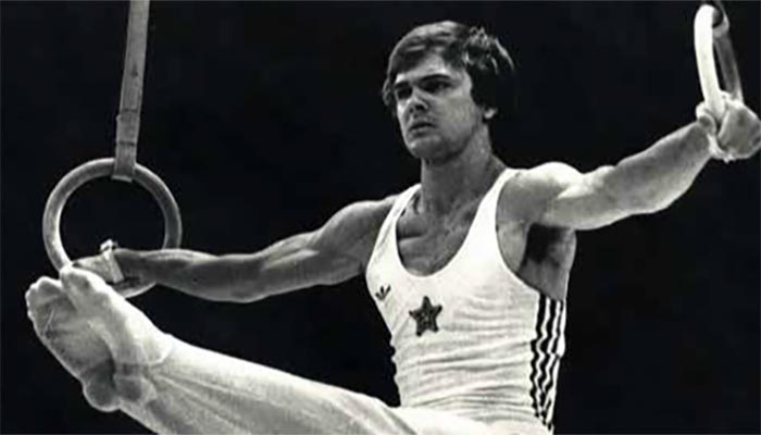 советский гимнаст Владимир Маркелов