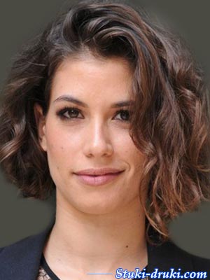 Джулия Микелини