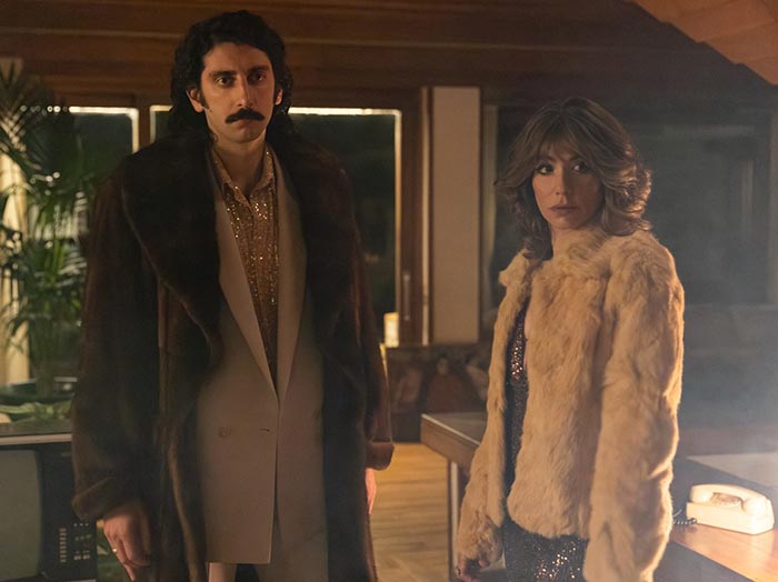 Джулия Микелини в фильме Грандиозная подделка