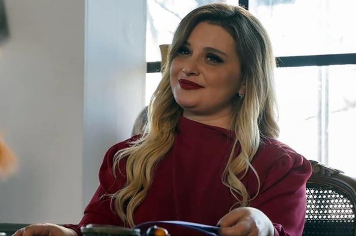 Гёзде Седа Алтунер в сериале Неверный