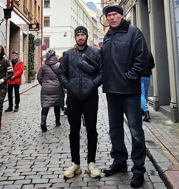 Григорий Валуев и отец Николай Валуев