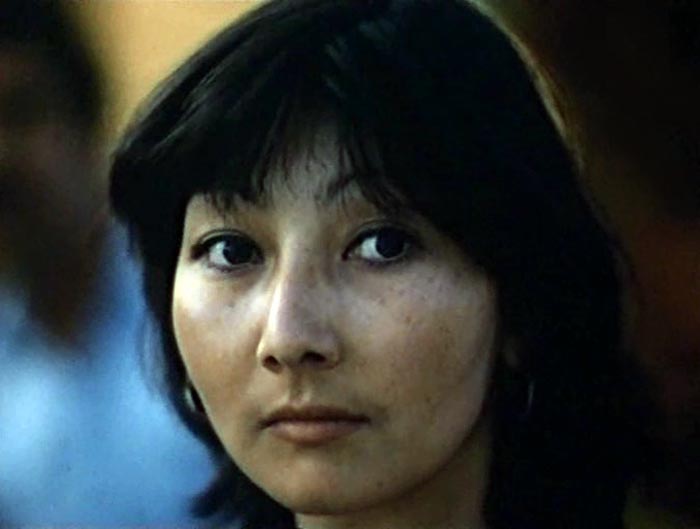 Гульча Ташбаева в фильме Жаркое лето в Кабуле